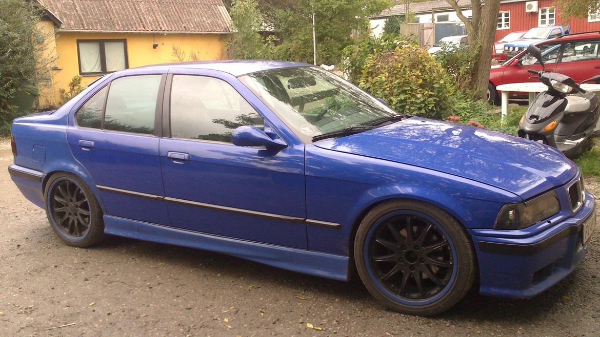 BMW E36 325 billede 2