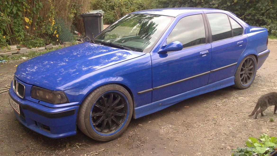 BMW E36 325 billede 10