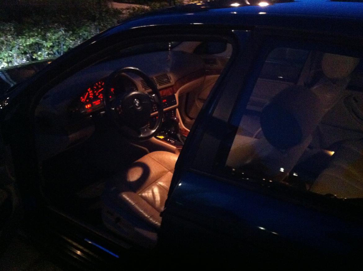 BMW 528i steptronic e39 (salon) billede 10