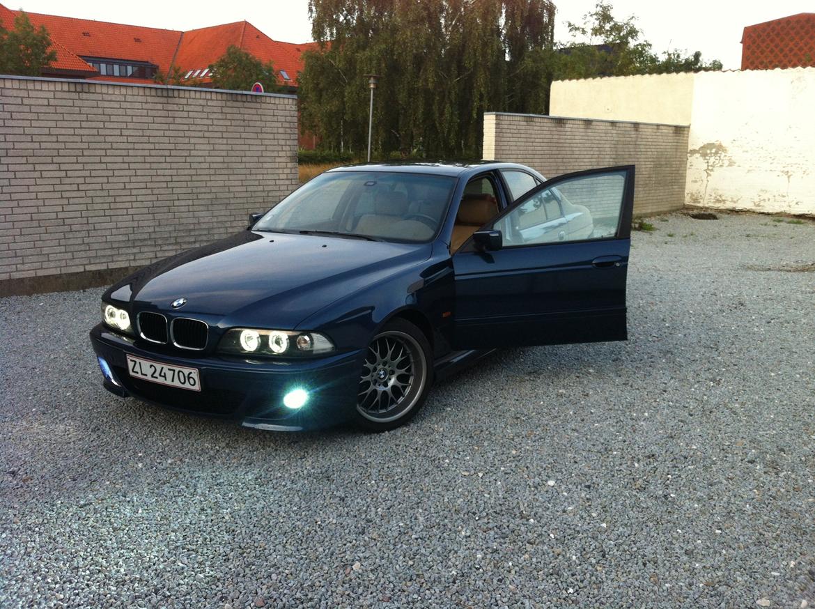 BMW 528i steptronic e39 (salon) billede 2
