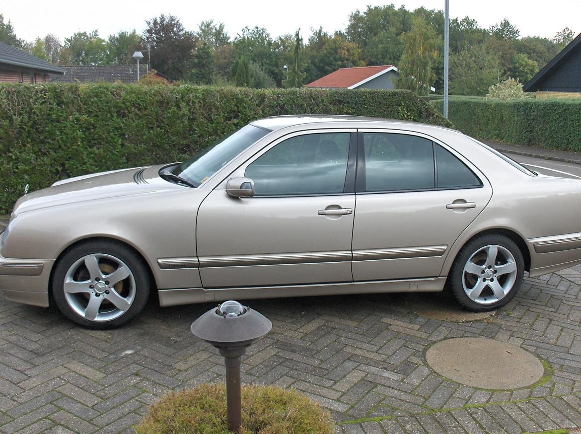 Mercedes Benz w210 billede 5