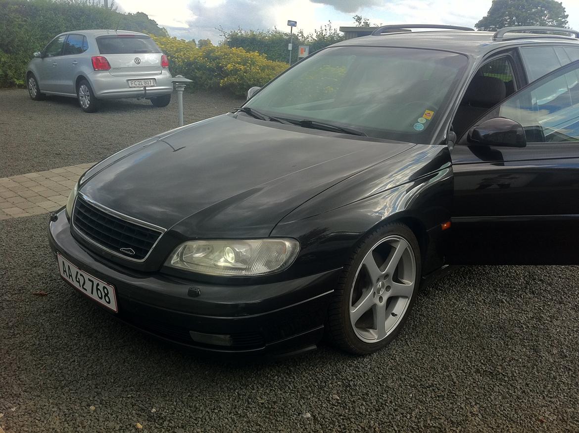 Opel Omega B billede 2