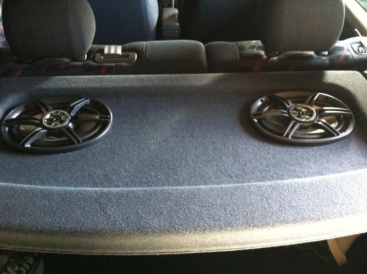 Toyota Corolla E11 billede 14