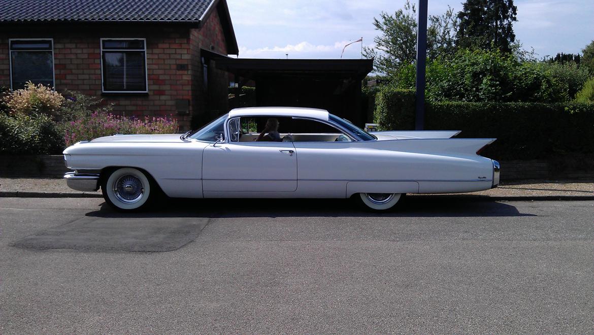 Cadillac Coupe De Ville billede 11