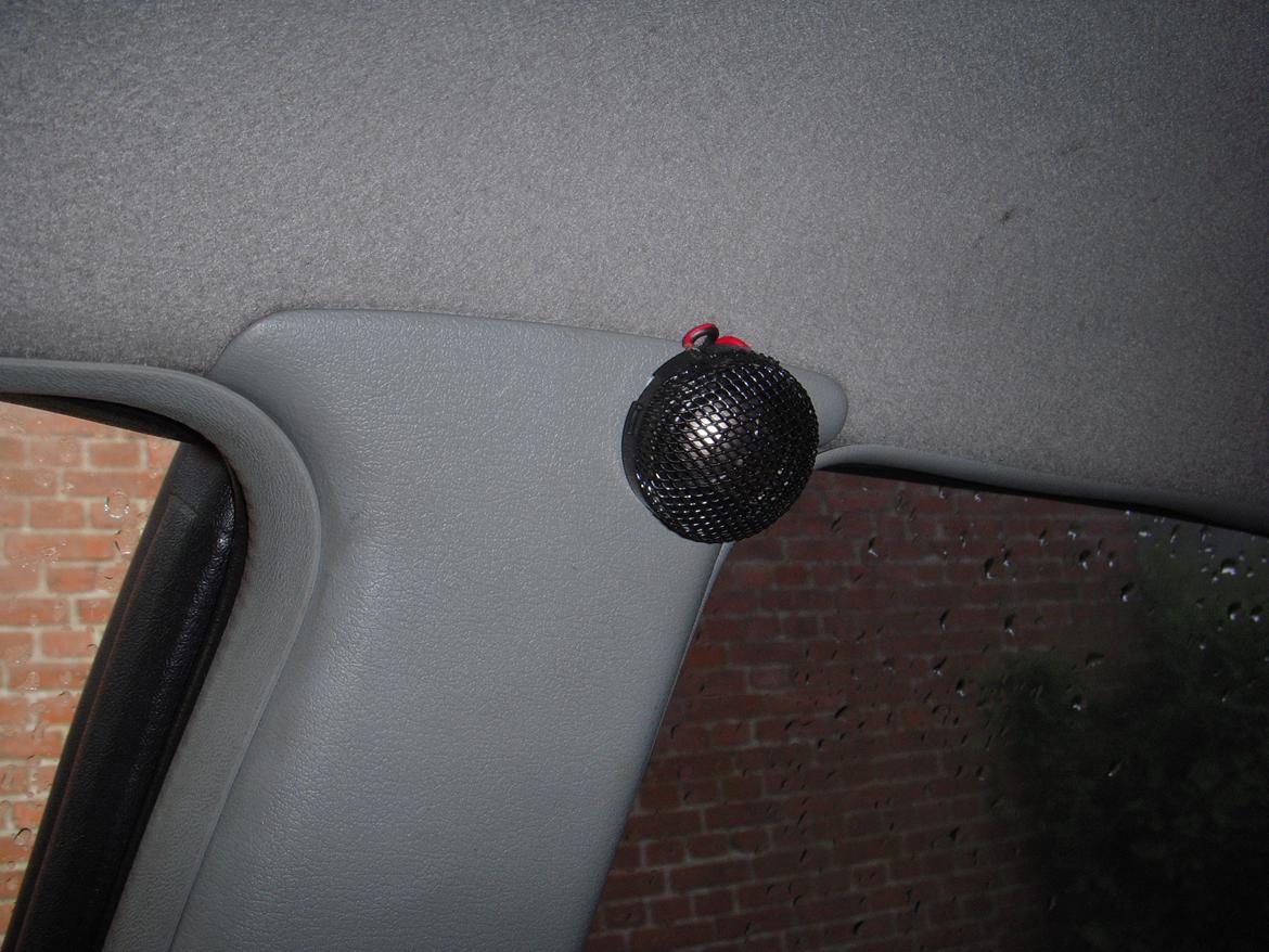 Nissan Primera p10 2,0 sxl - Små jbl diskanter! :D
og der er det også i dørsiderne billede 14