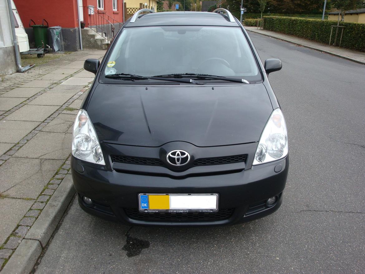 Toyota Sportsvan 2,2 sport sol billede 4