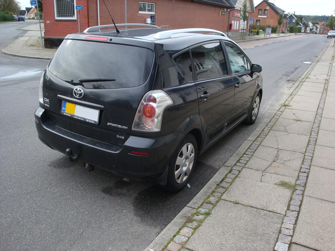 Toyota Sportsvan 2,2 sport sol billede 5