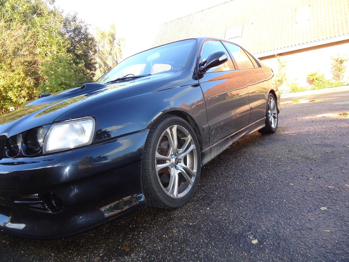 Toyota Carina E 2.0 Gti ( turbo ) Billeder af biler Uploaded af Rasmus F
