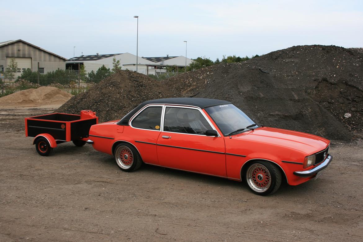 Opel ascona  B " bessi" billede 5