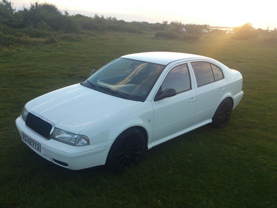 Skoda octavia 1,6 GLX Solgt billede 5