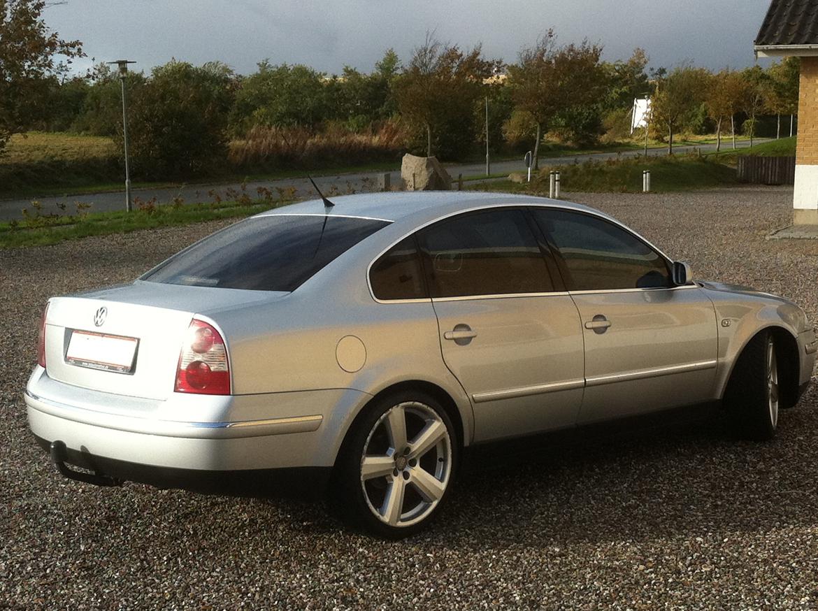 VW Passat, 1.9 TDi 130 Highline 6g billede 6