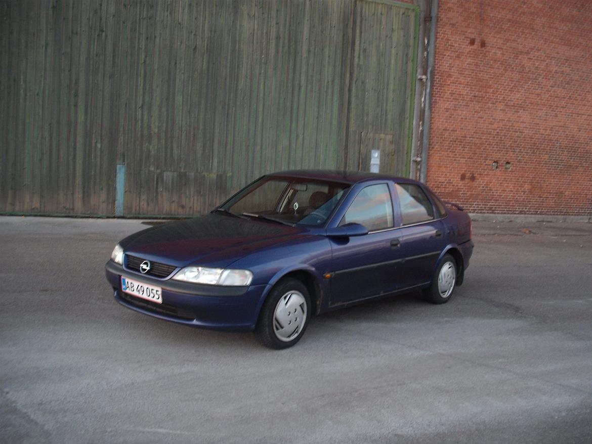 Opel Vectra B billede 1