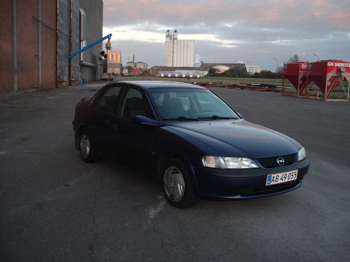 Opel Vectra B billede 2