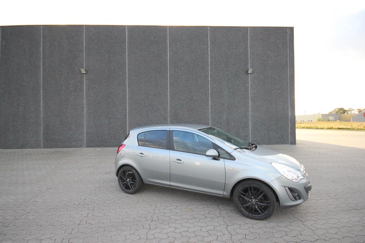 Opel Corsa Sport [SOLGT] billede 2