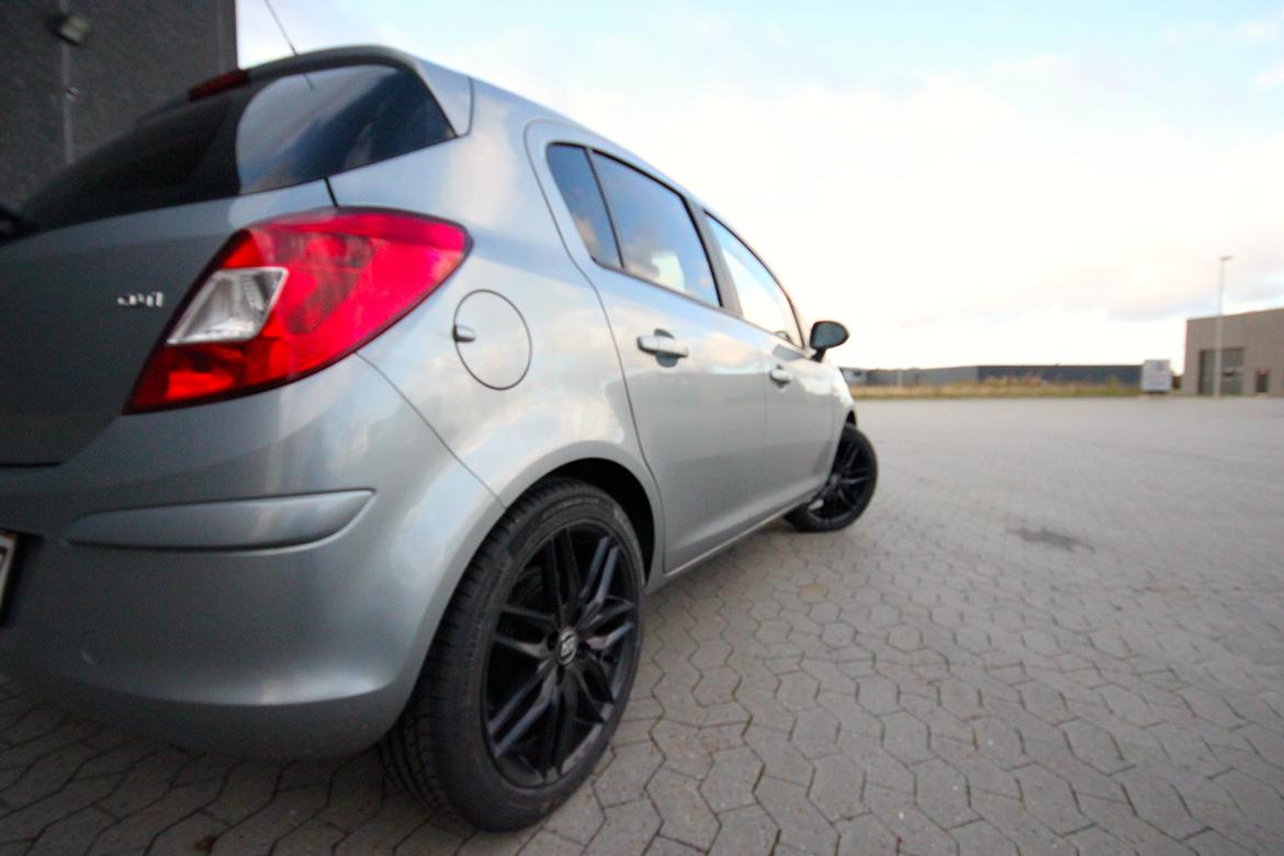 Opel Corsa Sport [SOLGT] billede 5