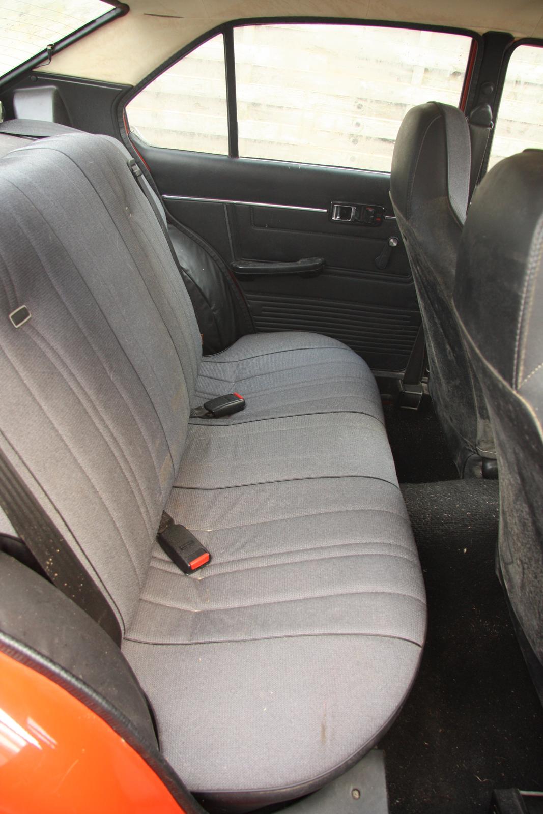 Toyota Carina billede 6