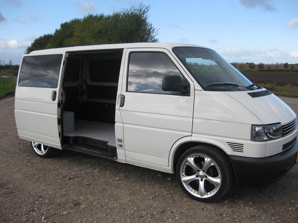 VW Transporter 2,5 tdi allrounder billede 3