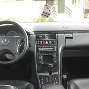 Mercedes Benz E320 CDI