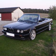 BMW E30 325i Cabriolet
