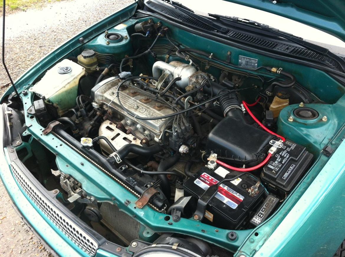 Toyota Corolla E11 billede 13