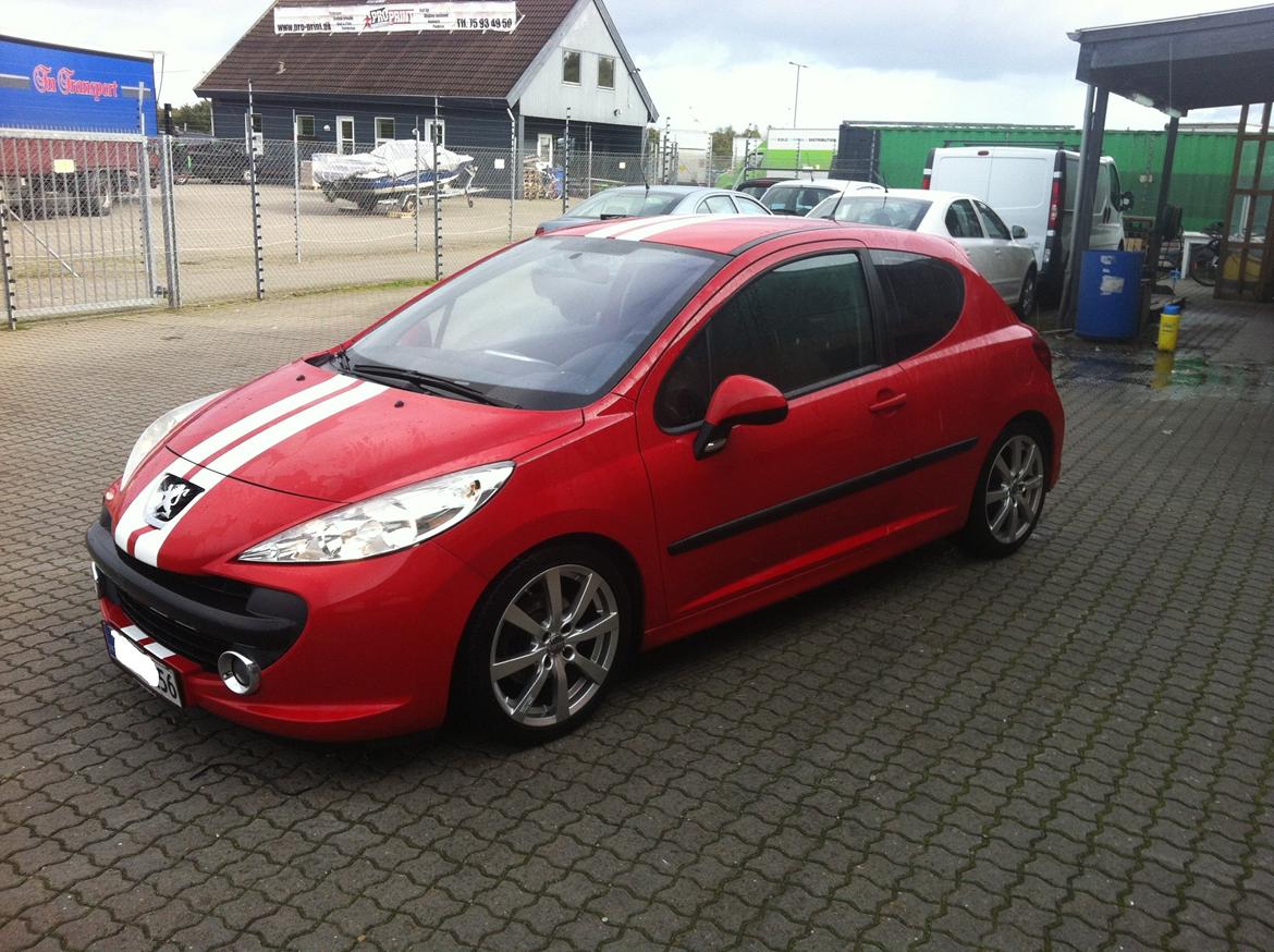 Peugeot 207 billede 2