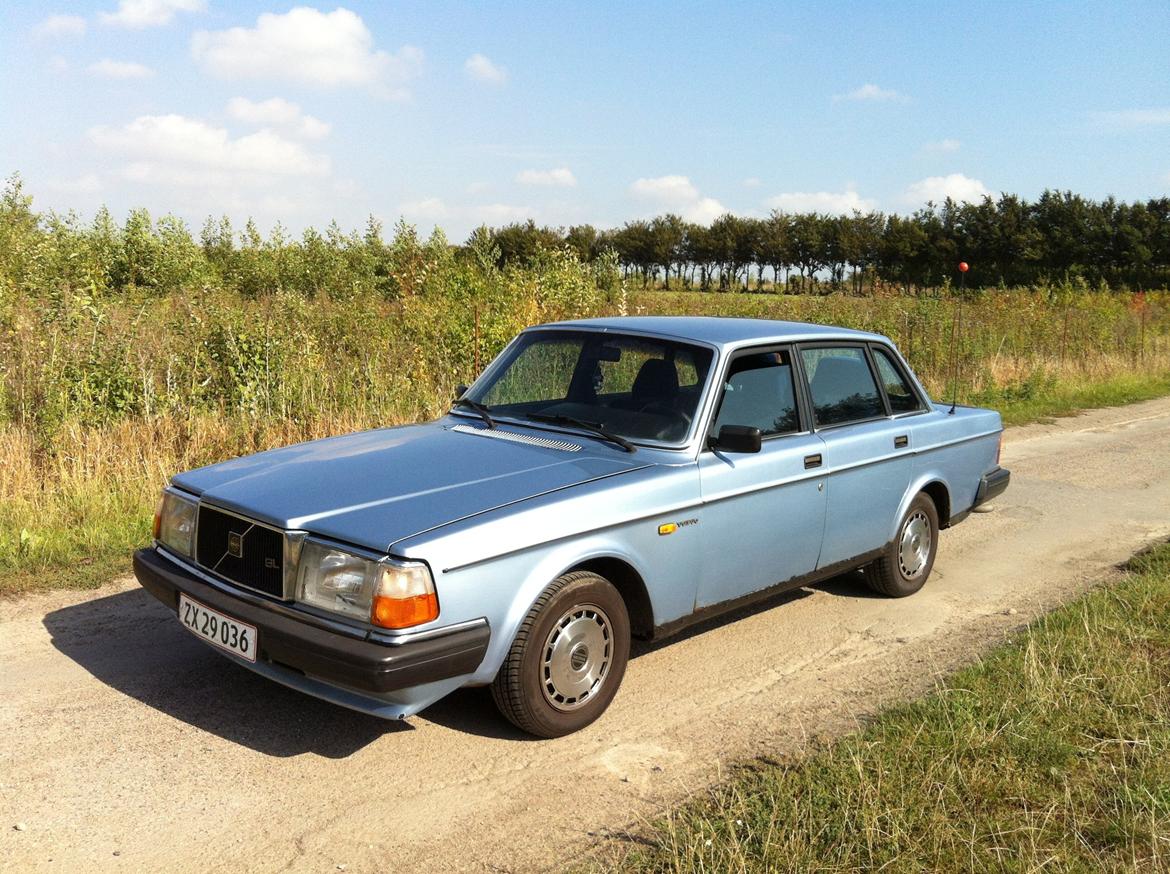 Volvo 244 GL 2.3 billede 1