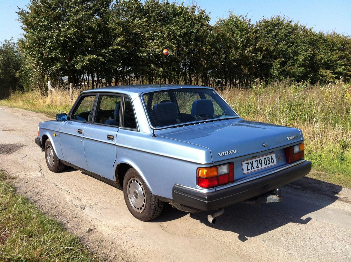 Volvo 244 GL 2.3 billede 2