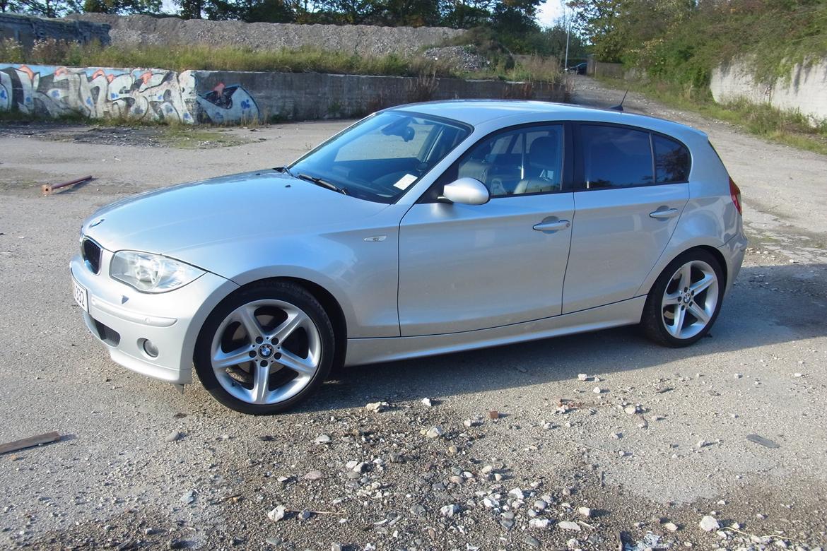 BMW e87 120d van billede 2