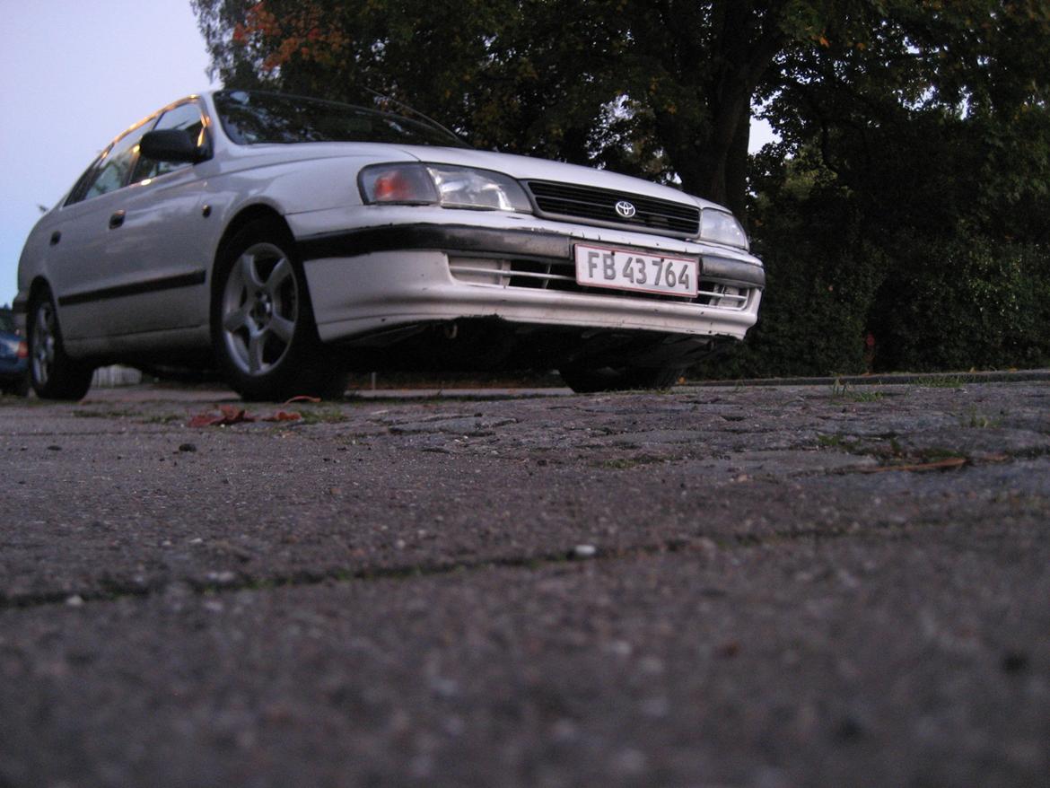 Toyota Carina E GLI billede 2