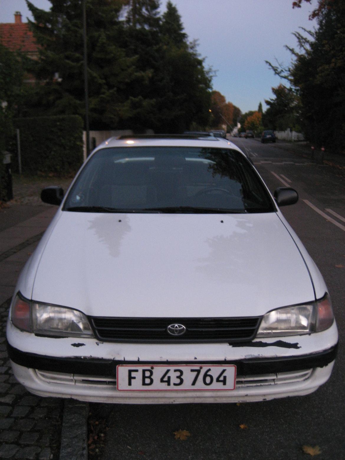 Toyota Carina E GLI billede 4