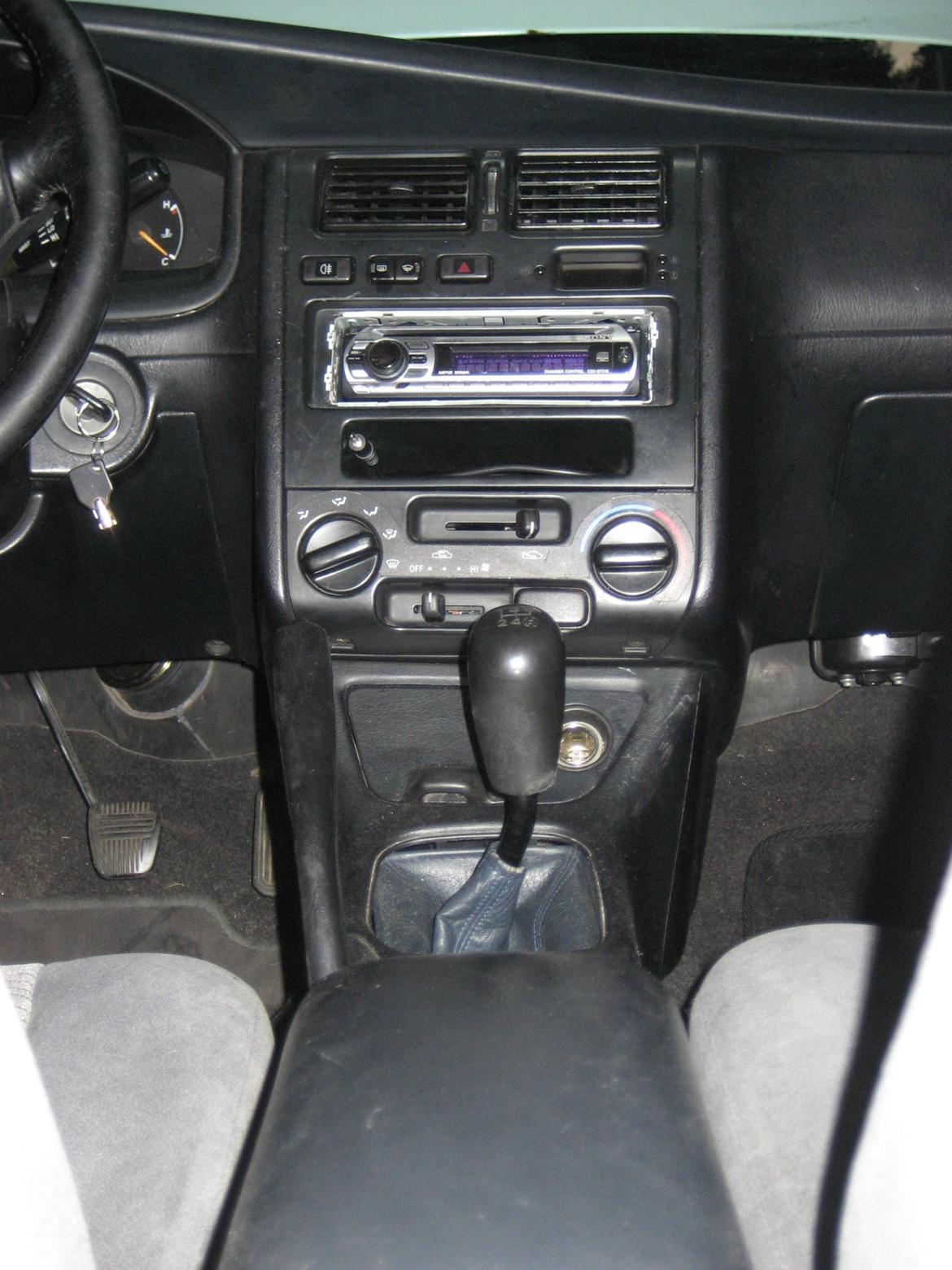 Toyota Carina E GLI billede 7