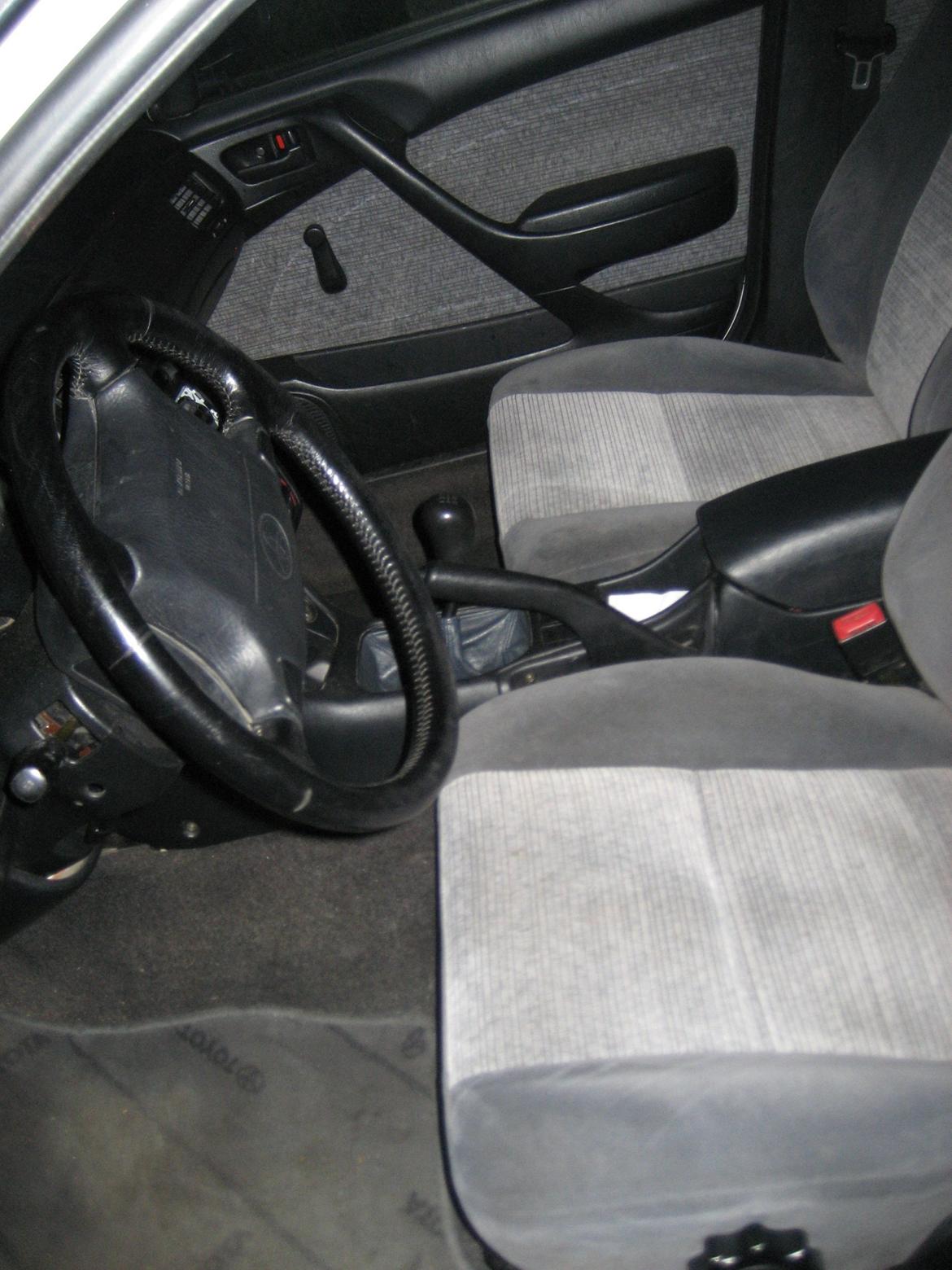 Toyota Carina E GLI billede 13