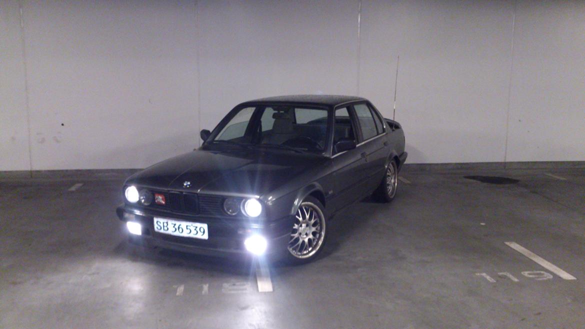 BMW E30 320i Tidl. bil billede 17