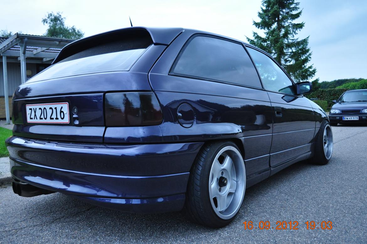 Opel Astra 2.0 GSi 16V billede 9