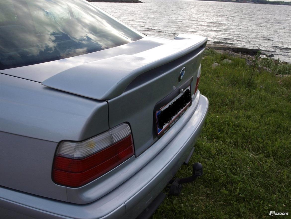 BMW E36 320 I >SOLGT< billede 5