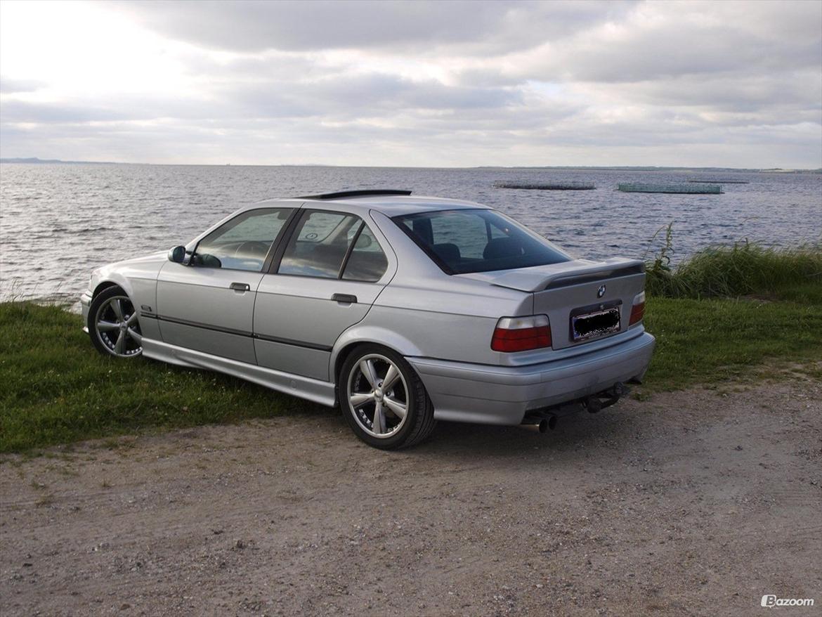 BMW E36 320 I >SOLGT< billede 15