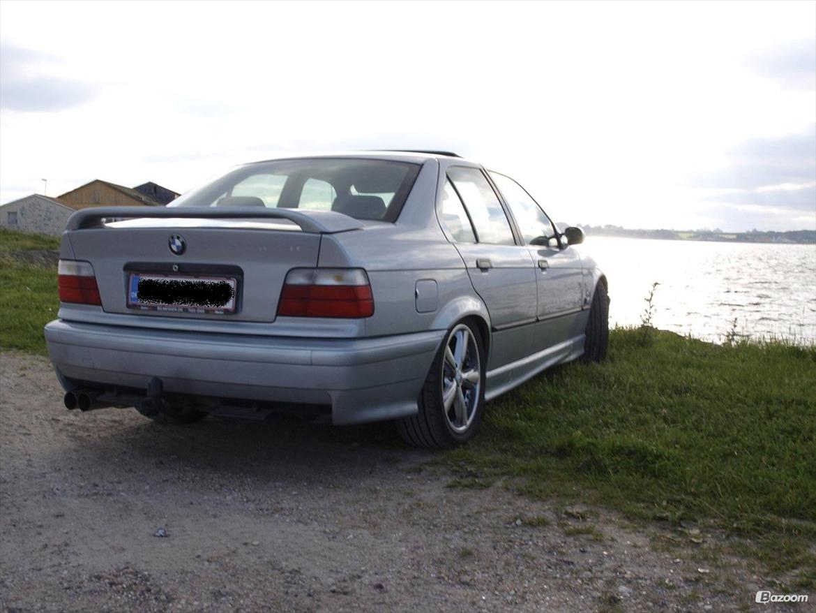 BMW E36 320 I >SOLGT< billede 16