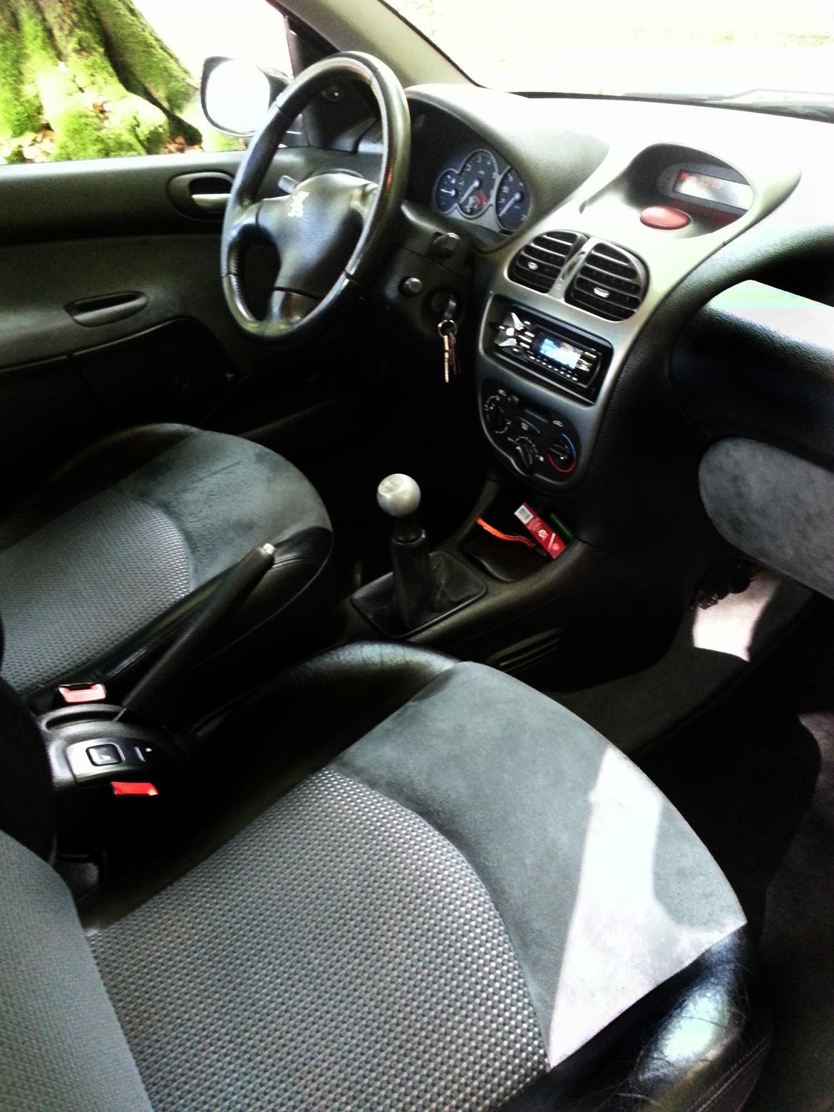 Peugeot 206 SOLGT - Peugeot 206 - Taget den 15/10-2012 billede 6