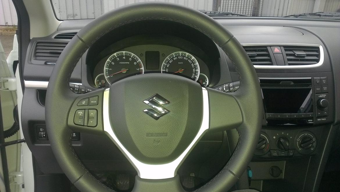 Suzuki Swift 1,2 Aircon billede 10