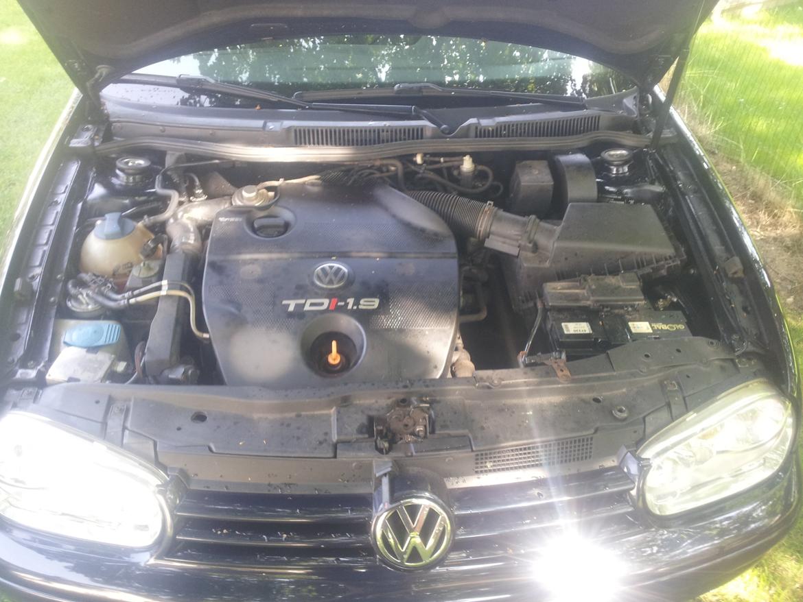 VW Golf 4 TDI Highline Solgt billede 5