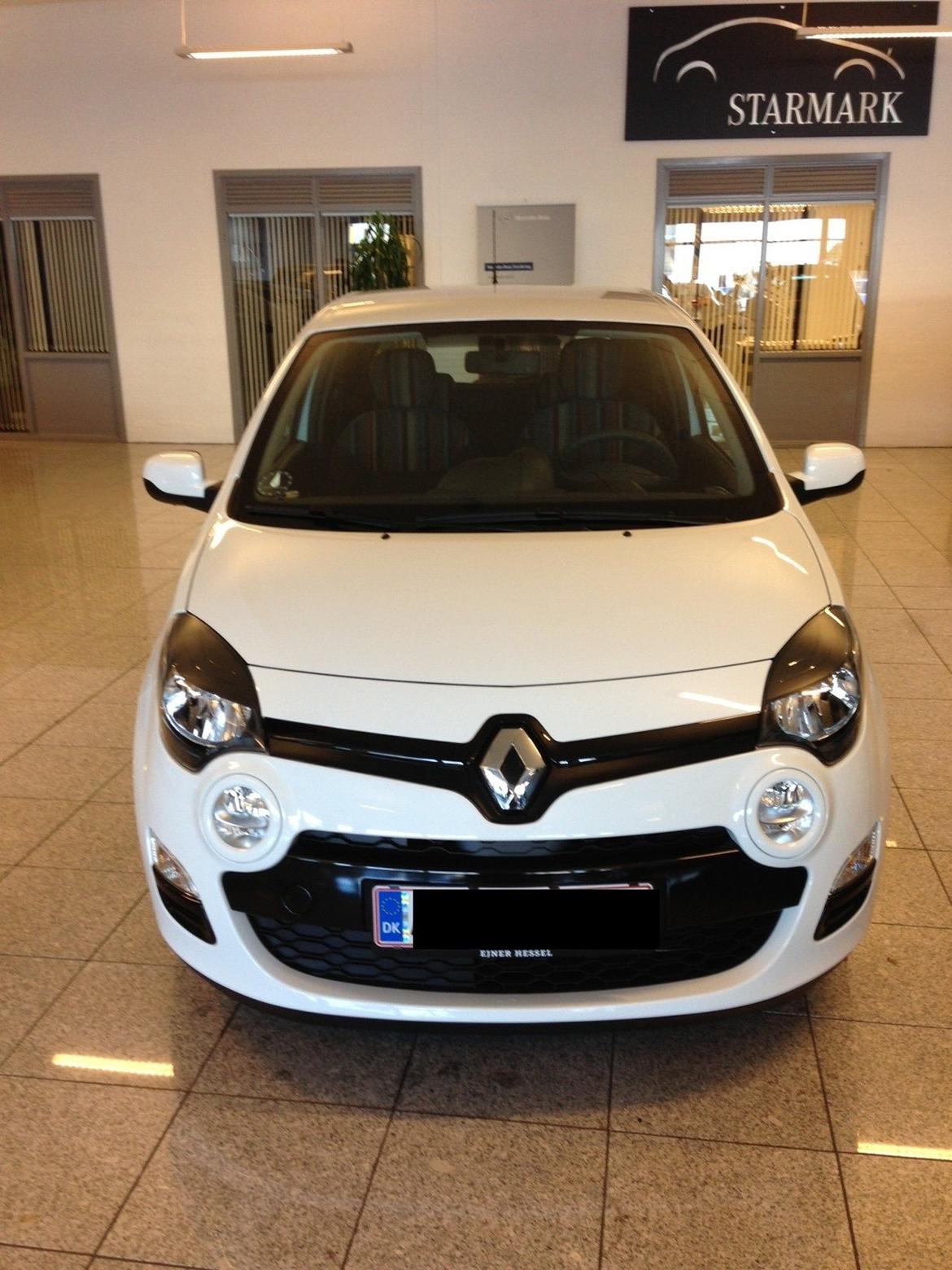 Renault Twingo (solgt) - Hos forhandleren inden afhentning billede 1