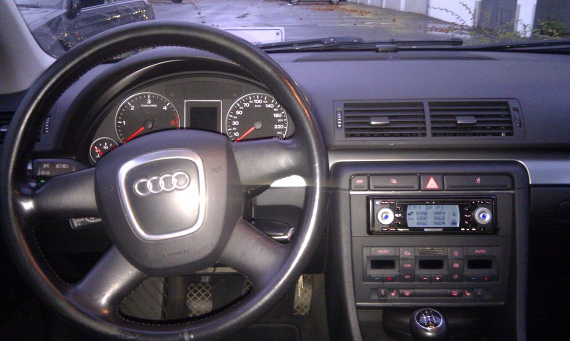 Audi A4 1,9 TDi Avant billede 8