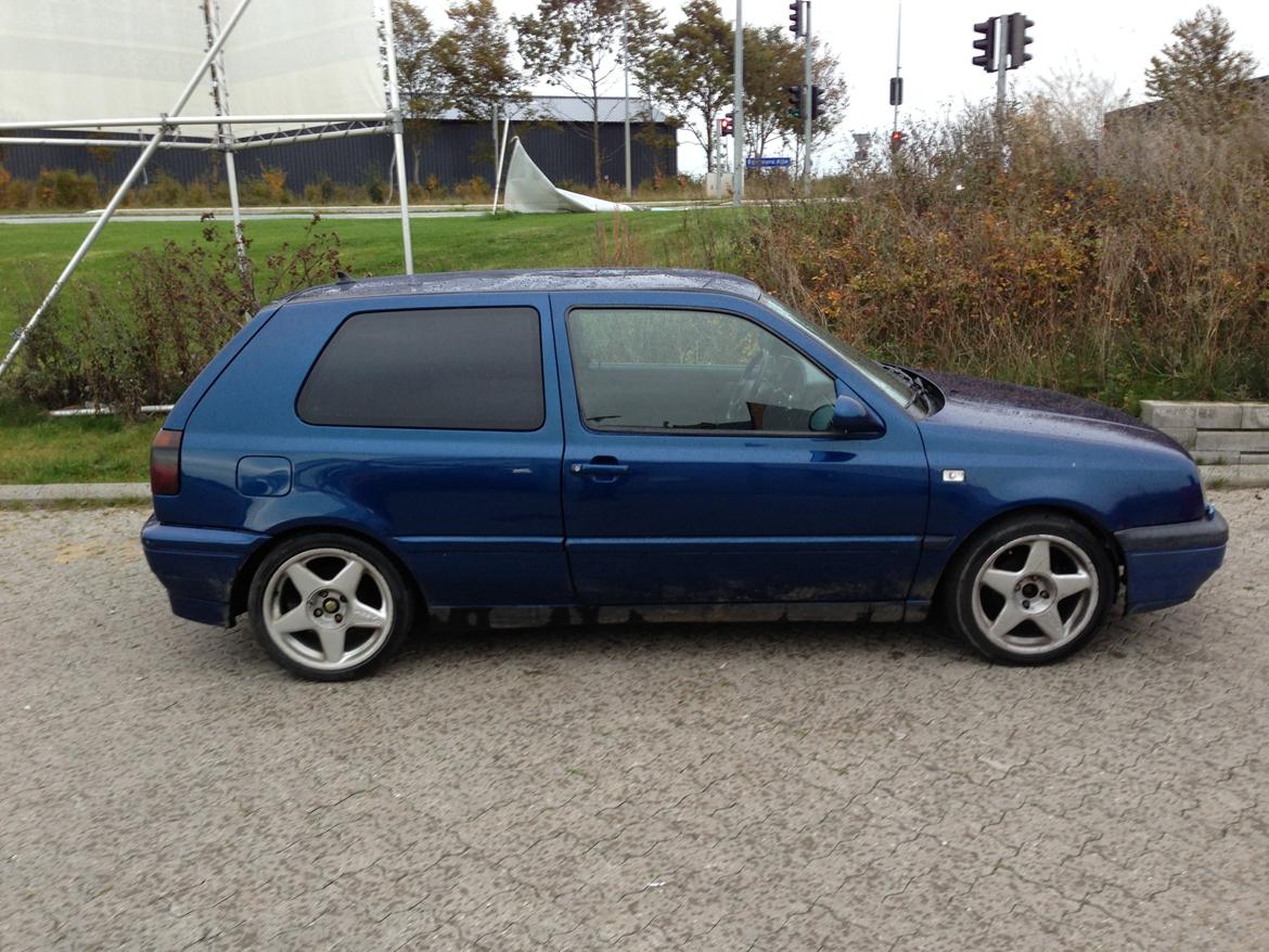 VW Golf 3 1,8 "STJÅLET" billede 6