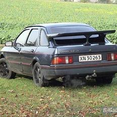 Ford Sierra Ghia *skrottet*