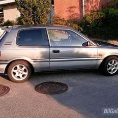 Toyota Corolla **SOLGT**