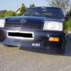 Opel Manta GSI