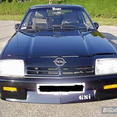Opel Manta GSI
