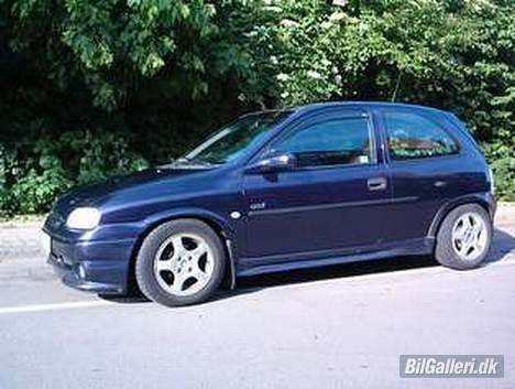 Opel corsa B 1,4i sport billede 2