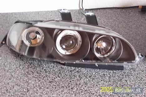 Honda Civic - Så kom der nye lygter hjem til øsen.. De er da for nice.. billede 9