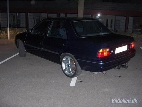 Ford Escort *Totalskadet* billede 3